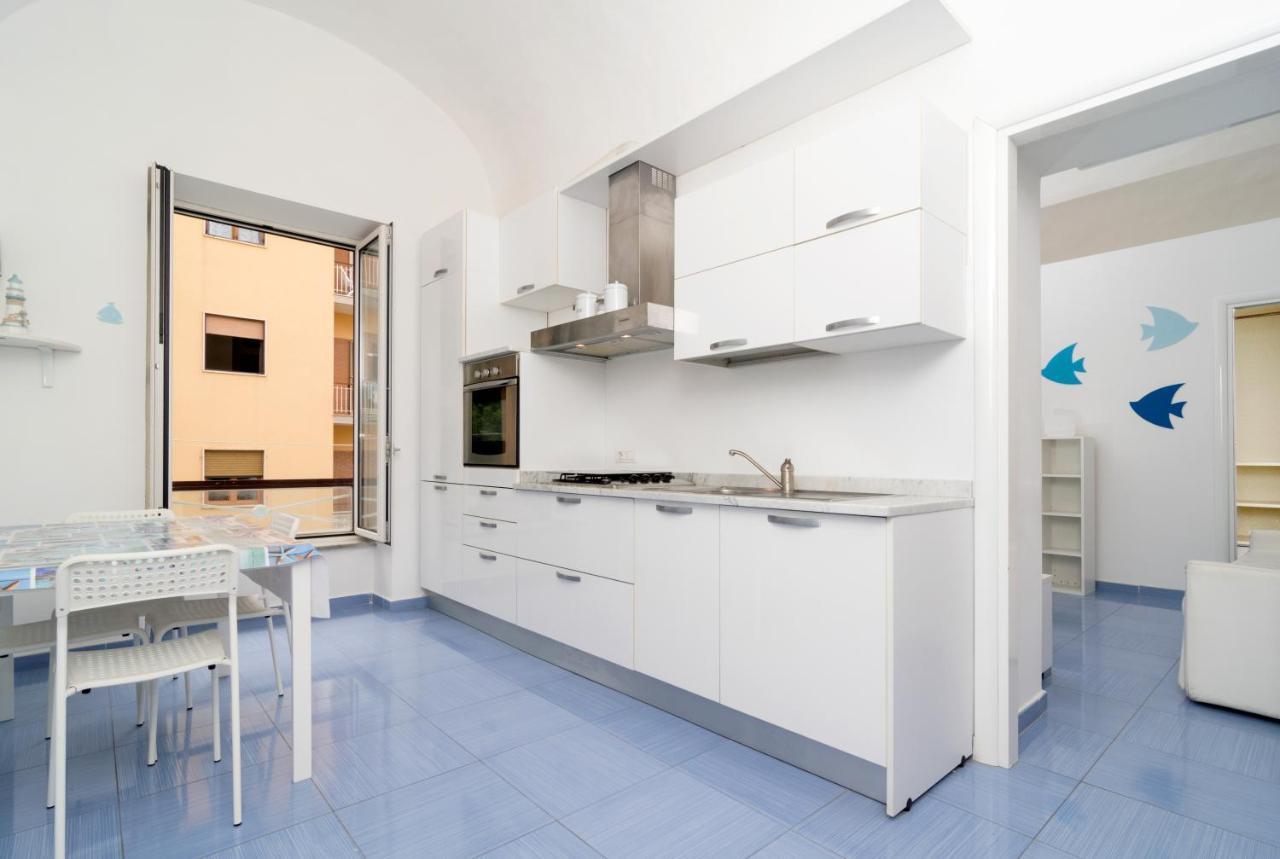Emily'S Apartment ميتا المظهر الخارجي الصورة